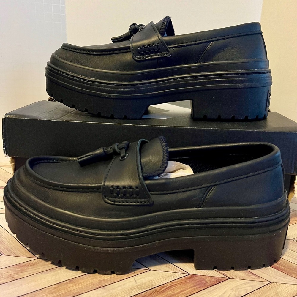 Converse CTAS Lugged Heel Loafer Platform Womens 9 Black Leather A14707C Chunky
